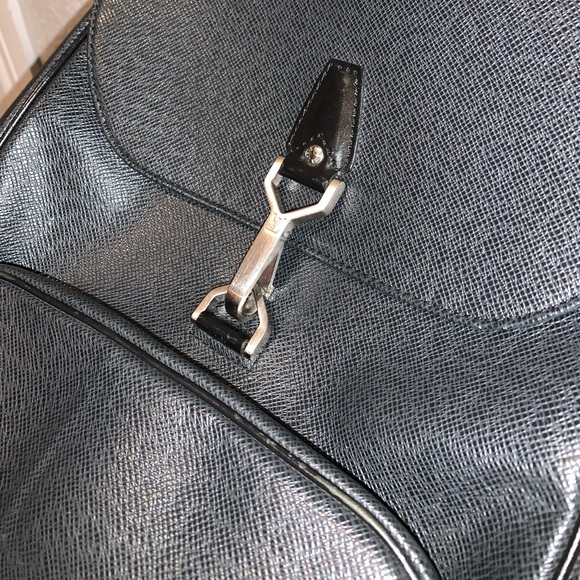Louis Vuitton Cassiar Taiga Black Noir Backpack - Picture 5 of 7